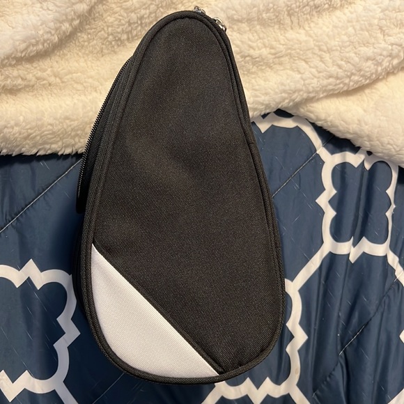 Hanging Travel Toiletry Bag - Picture 2 of 7